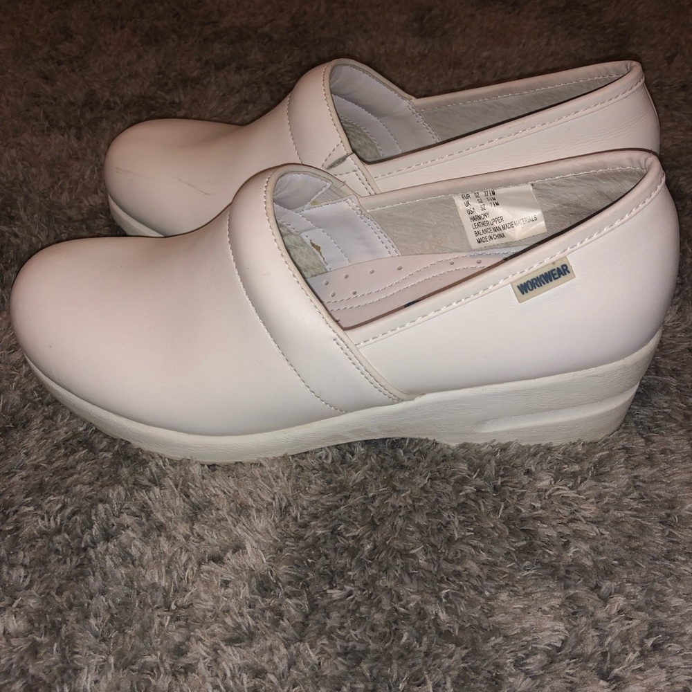 Cherokee Workwear Clogs